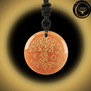 Beau Collier en Aventurine Rouge avec la Géométrie Sacrée de l'Arbre de Vie disponible chez Les Flammes de la LumiÚre