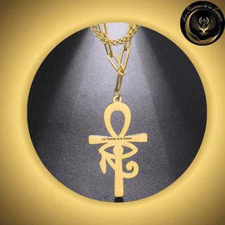 Beau collier Egyptien avec Croix Ankh et Oeil d'Horus - Acier inoxydable disponible chez Les Flammes de la LumiĂšre