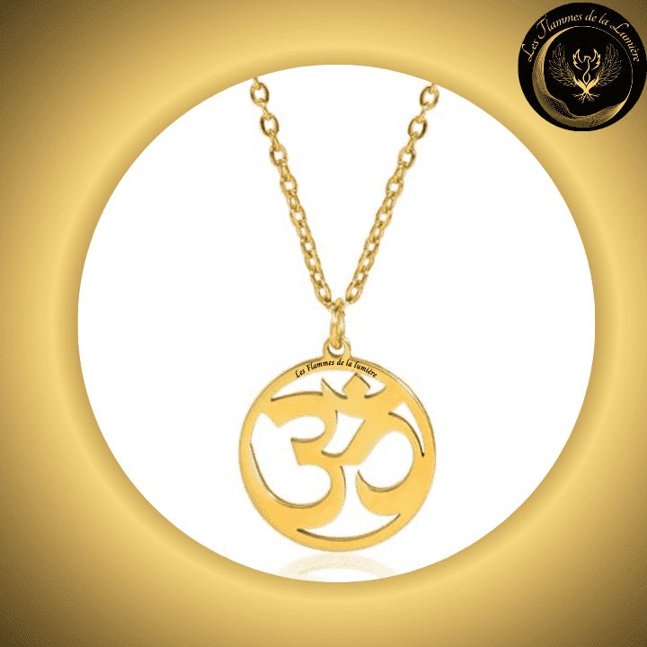 Beau collier OM en acier inoxydable - Géométrie sacrée disponible chez Les Flammes de la LumiÚre