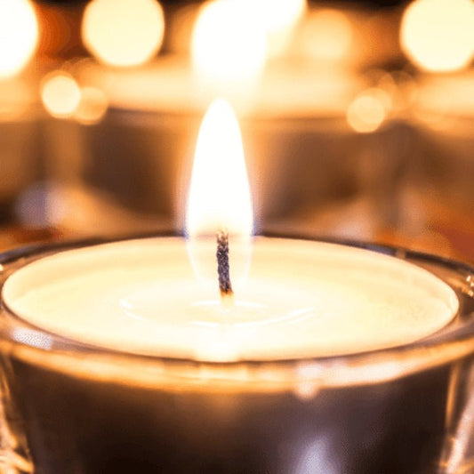 Guidance par Tirage de Cartes filmée: pour un éclairage sur votre avenir disponible chez Les Flammes de la Lumière