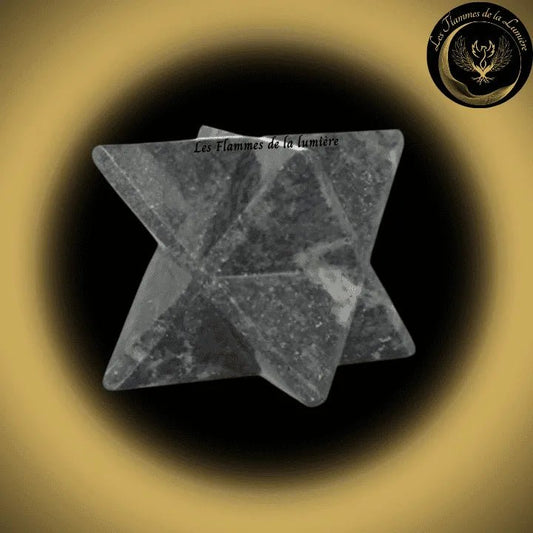 Lapis Lazuli - Merkaba - de 3 à 7 cm disponible chez Les Flammes de la Lumière