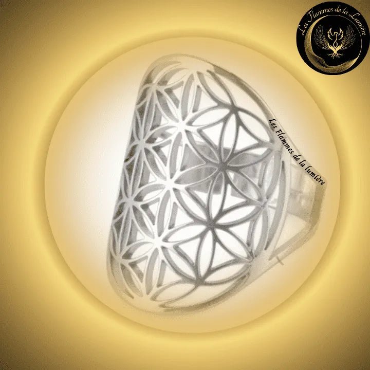 Magnifique Bague ajustable - Fleur de vie - acier inoxydable - géométrie sacrée disponible chez Les Flammes de la LumiÚre
