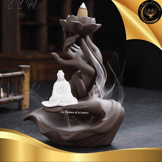 Magnifique Fontaine à encens en céramique - Bouddha disponible chez Les Flammes de la LumiÚre