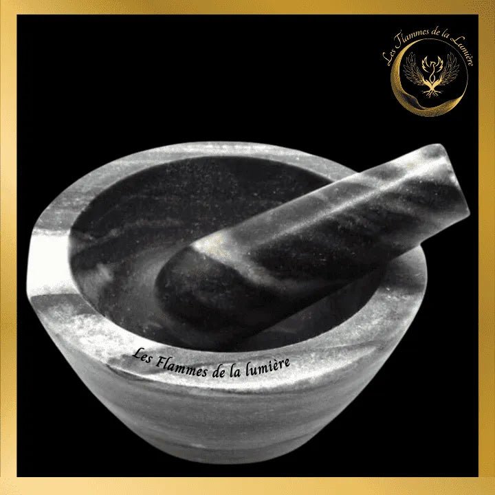 Magnifique Mortier - Marbre ZĂšbre - 13cm disponible chez Les Flammes de la LumiĂšre