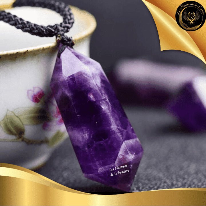 Améthyste - Collier avec pendentif bi-pointe - biterminé - 100% naturelle disponible chez Les Flammes de la LumiÚre
