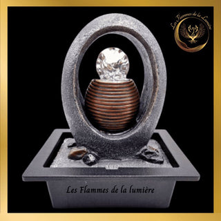 TrÚs belle Fontaine à eau - Arche en résine - 29cm - led disponible chez Les Flammes de la LumiÚre