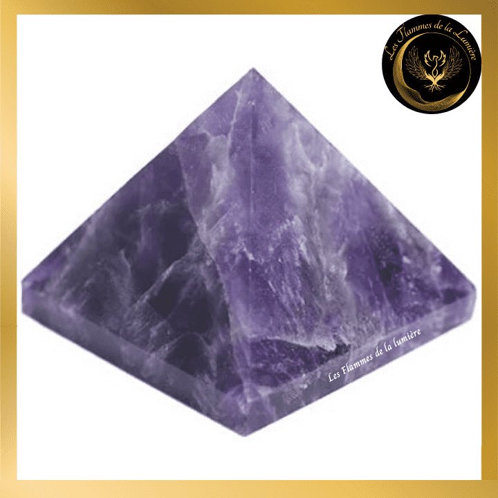 Améthyste - Très belle Pyramide de 5 cm disponible chez Les Flammes de la Lumière