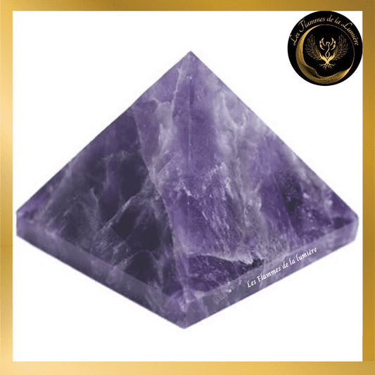 Améthyste - Très belle Pyramide de 5 cm disponible chez Les Flammes de la Lumière