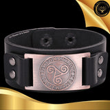 Beau bracelet en cuir véritable pour Homme - Triskel - Plusieurs coloris de plaque & de bracelets disponible chez Les Flammes de la Lumière