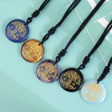 Beau Collier en Aventurine Rouge avec la Géométrie Sacrée de l'Arbre de Vie disponible chez Les Flammes de la Lumière