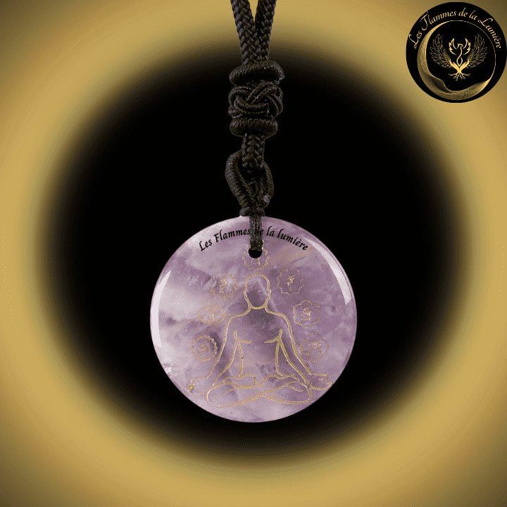 Beau Collier Chakra Yoga en Améthyste disponible chez Les Flammes de la Lumière