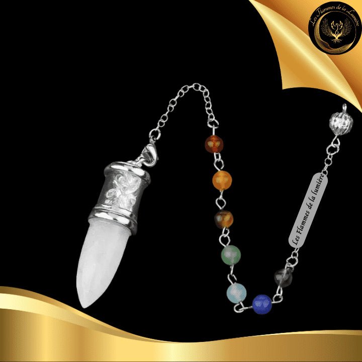 Beau Pendule 7 chakras & Cristal de Roche disponible chez Les Flammes de la Lumière