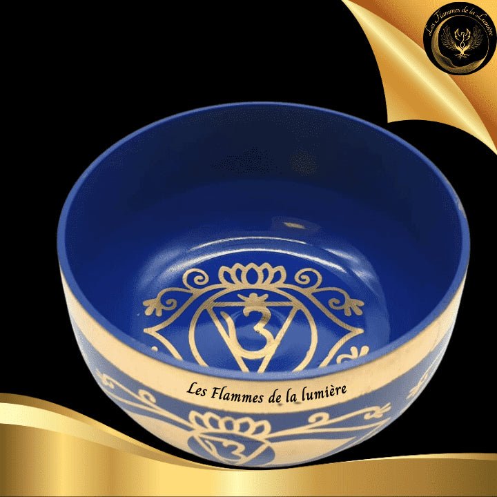 Bol Tibétain Chantant - 12 cm - 650g - Chakra du Troisième Oeil disponible chez Les Flammes de la Lumière