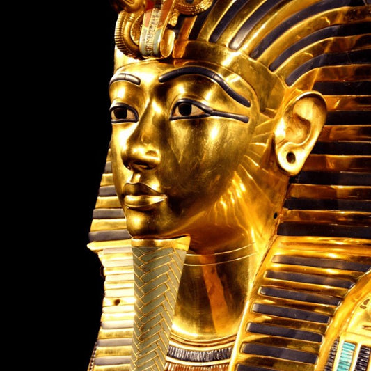 Guérisseur Pharaons: Formation Énergétique Avancée disponible chez Les Flammes de la Lumière