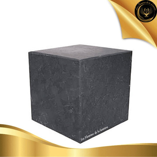 Hexaèdre (Cube) en Shungite de 6 cm Qualité AA - Solide de Platon - Géométrie sacrée chez Les Flammes de la Lumière