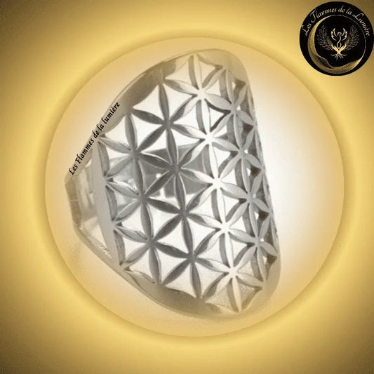 Magnifique Bague ajustable - Fleur de vie - acier inoxydable - géométrie sacrée disponible chez Les Flammes de la Lumière