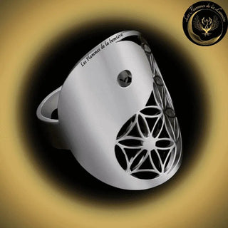 Magnifique Bague - Yin Yang - acier inoxydable - géométrie sacrée disponible chez Les Flammes de la Lumière