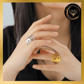 Magnifique Bague - Yin Yang - acier inoxydable - géométrie sacrée disponible chez Les Flammes de la Lumière