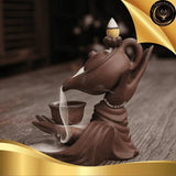 Magnifique Fontaine à encens - mains de Bouddha - théière disponible chez Les Flammes de la Lumière