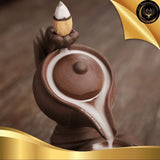 Magnifique Fontaine à encens - mains de Bouddha - théière disponible chez Les Flammes de la Lumière