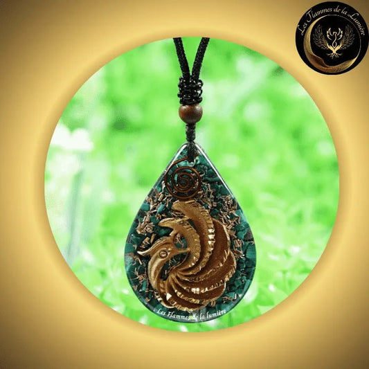 Malachite - Très joli Collier orgone - Phoenix disponible chez Les Flammes de la Lumière