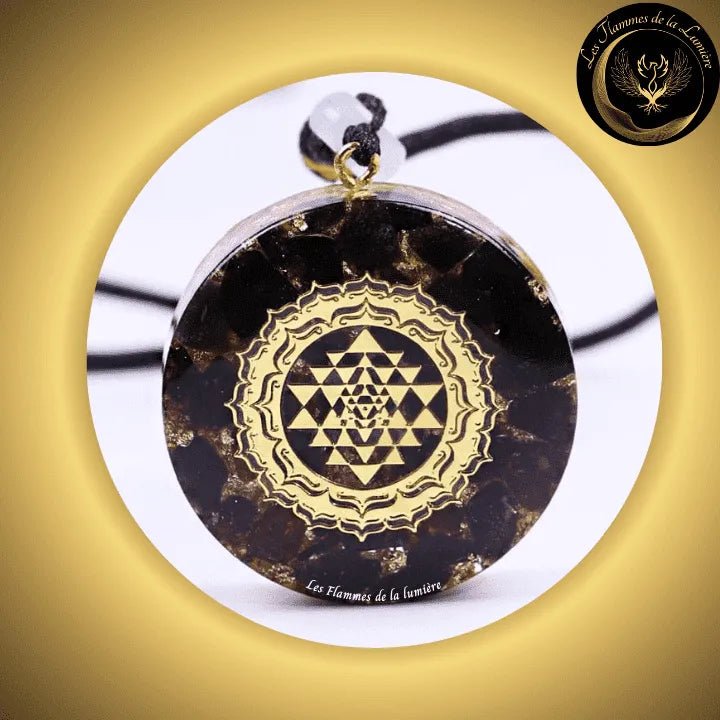 Obsidienne noire & Grenat - Magnifique Collier - pendentif orgone - Sri Tantra - Géométrie Sacrée