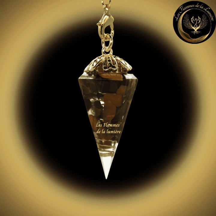 Pendule Orgone cône en Oeil de Tigre - Orgonite disponible chez Les Flammes de la Lumière