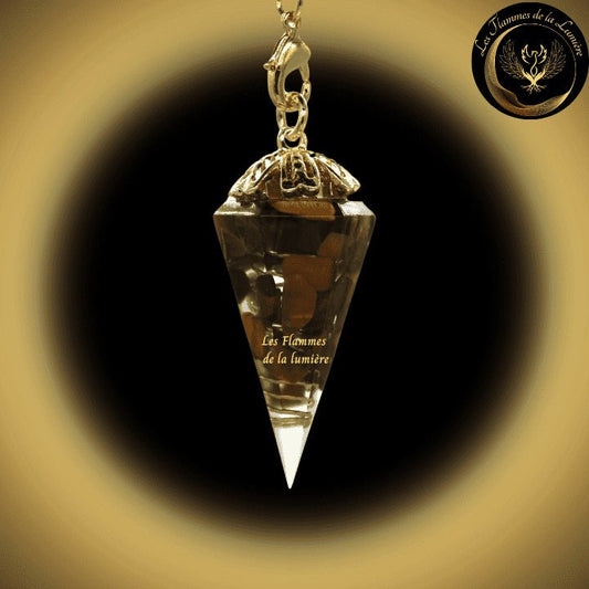Pendule Orgone cône en Oeil de Tigre - Orgonite disponible chez Les Flammes de la Lumière