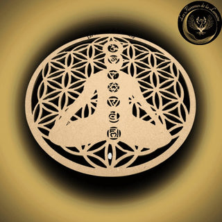 Plaque de Rechargement en bois 20 - 30 cm - Fleur de Vie & 7 chakras disponible chez Les Flammes de la Lumière