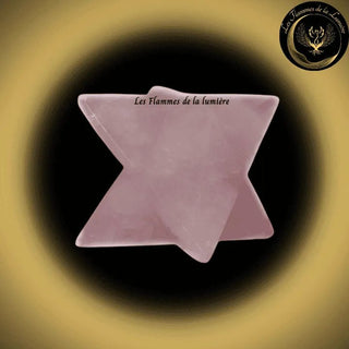 Quartz Rose - Merkaba - de 3 à 7 cm disponible chez Les Flammes de la Lumière