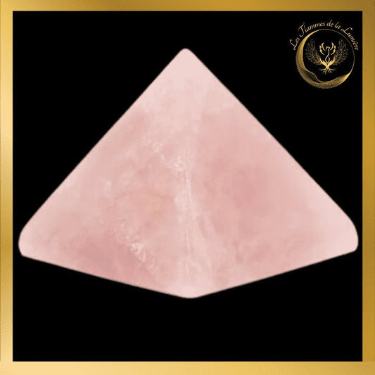 Quartz Rose - Très belle Pyramide de 5 cm disponible chez Les Flammes de la Lumière