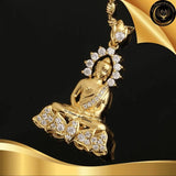 Majestueux collier en acier inoxydable avec Bouddha disponible chez Les Flammes de la Lumière