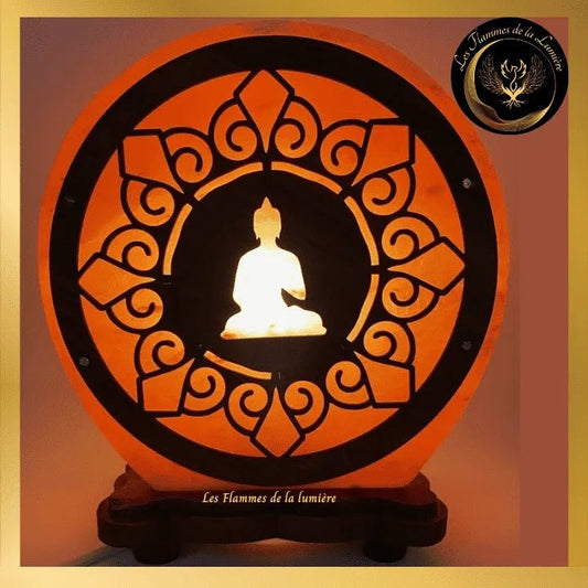Sublime Lampe de Sel de l'Himalaya avec Bouddha -5kg - Esoterra disponible chez Les Flammes de la Lumière