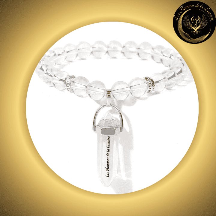 Très beau Bracelet en Cristal de Roche avec pointe biterminée en Cristal de Roche disponible chez Les Flammes de la Lumière