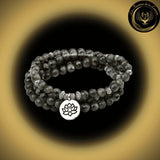 Labradorite - Très beau bracelet Mala - Lotus - 108 perles disponible chez Les Flammes de la Lumière