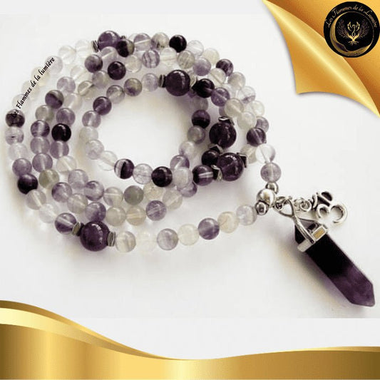 Fluorite - Très beau bracelet Mala Tibétain - OM - 108 perles disponible chez Les Flammes de la Lumière