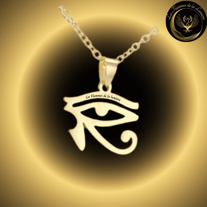 Très beau collier avec Oeil d'Horus disponible chez Les Flammes de la Lumière