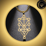 Très belle chaine - Arbre de Vie - acier inoxydable - géométrie sacrée disponible chez Les Flammes de la Lumière