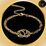 Très joli bracelet en acier inoxydable - Lotus disponible chez Les Flammes de la Lumière